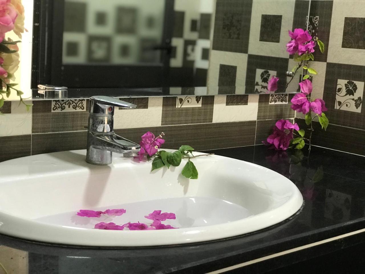 Ha Vy Hotel Cat Ba Island Bagian luar foto