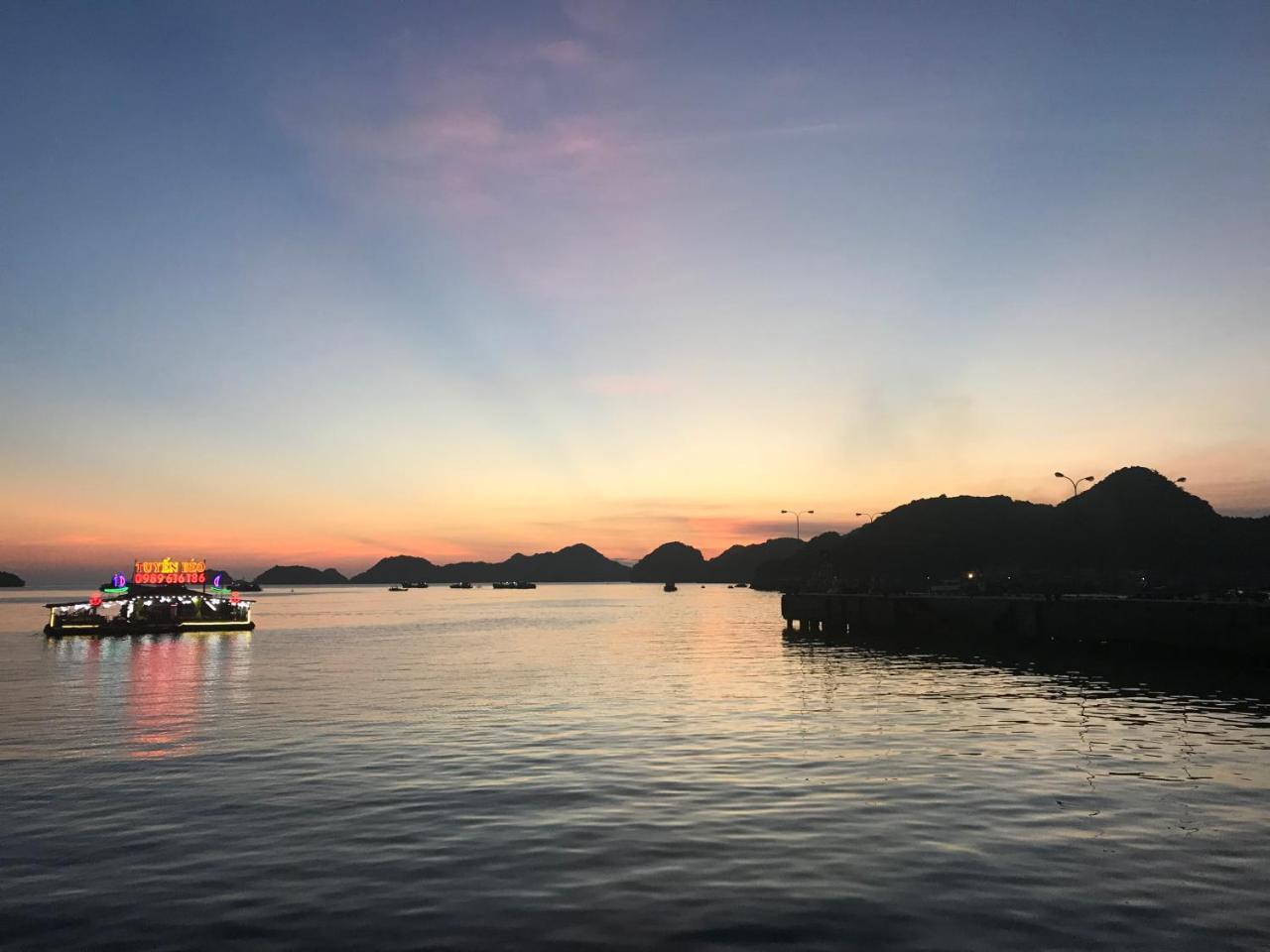 Ha Vy Hotel Cat Ba Island Bagian luar foto